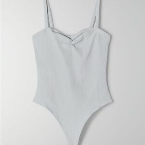 Aritzia Wilfred Besel Gray Ribbed Cami Bodysuit